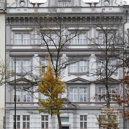 Stylish 2br With Stunning View Of National Muzeum *